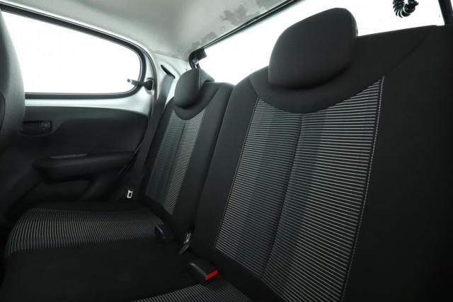 Peugeot 108 image 2
