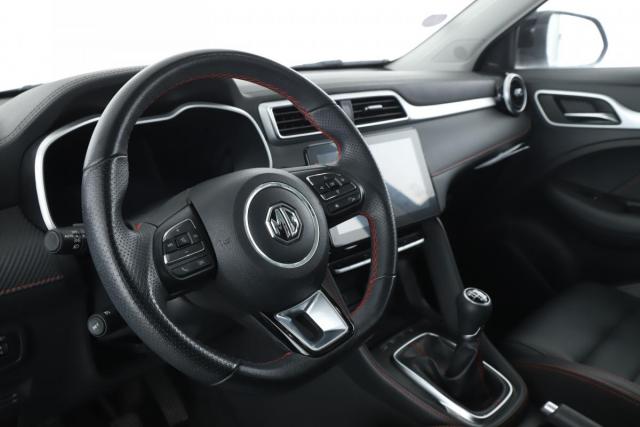Mg Zs image 1
