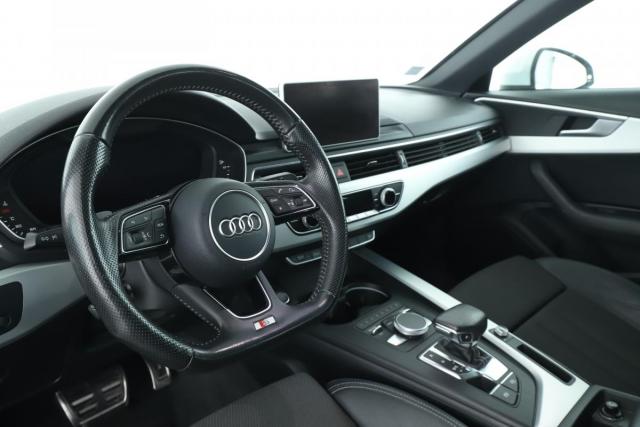 Audi A4 image 3