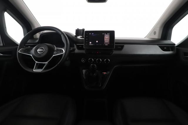 Nissan Townstar image 4