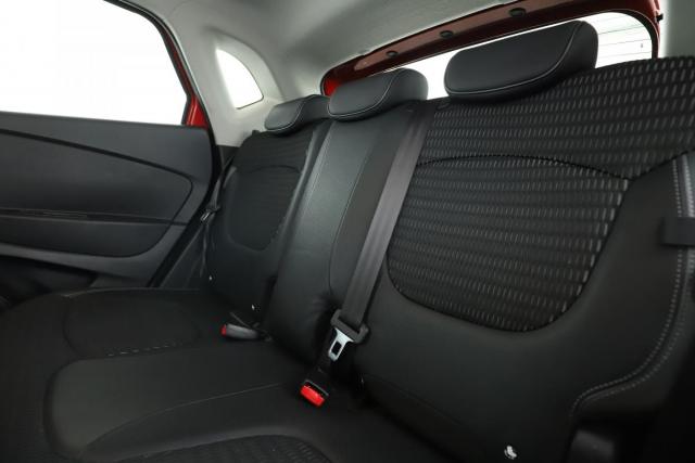 Renault Captur image 8