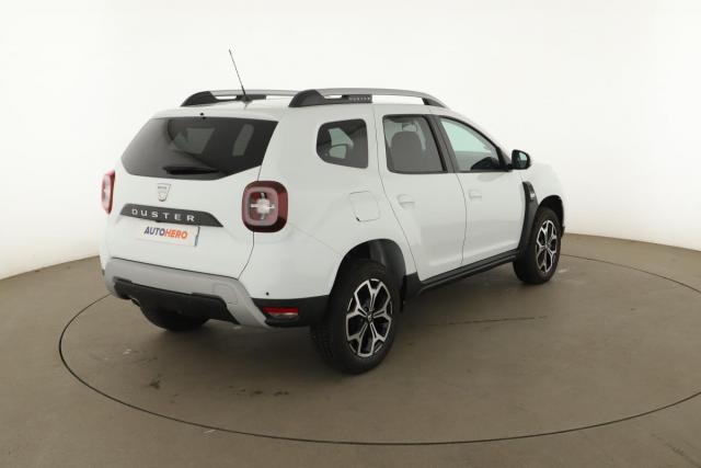 Dacia Duster image 8