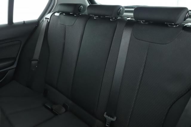 Bmw Série 1 image 2