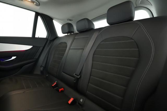 Mercedes Benz Glc image 6