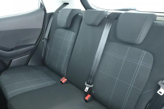 Ford Fiesta image 8