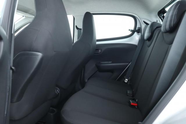 Peugeot 108 image 6