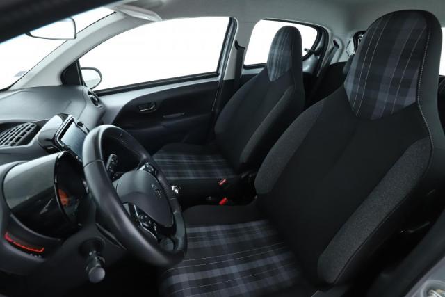 Peugeot 108 image 8