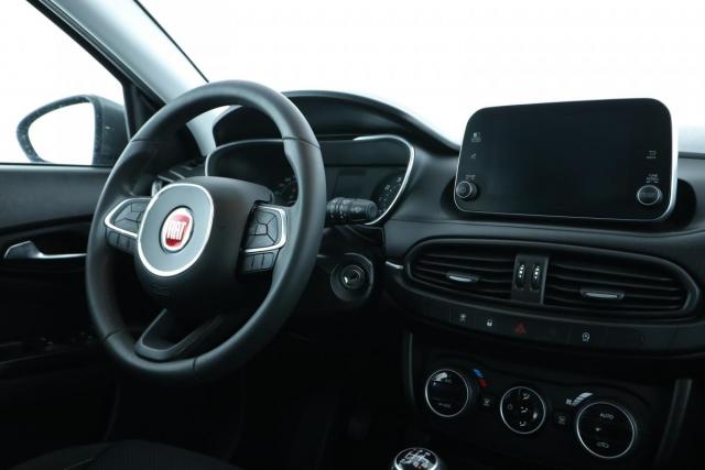 Fiat Tipo image 4