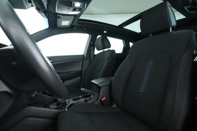 Hyundai Tucson image 9