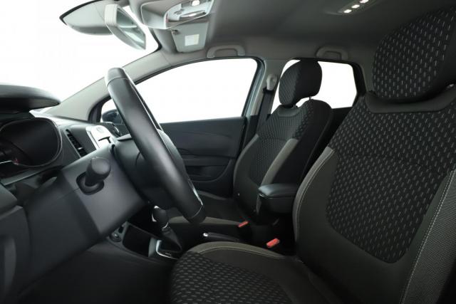 Renault Captur image 8