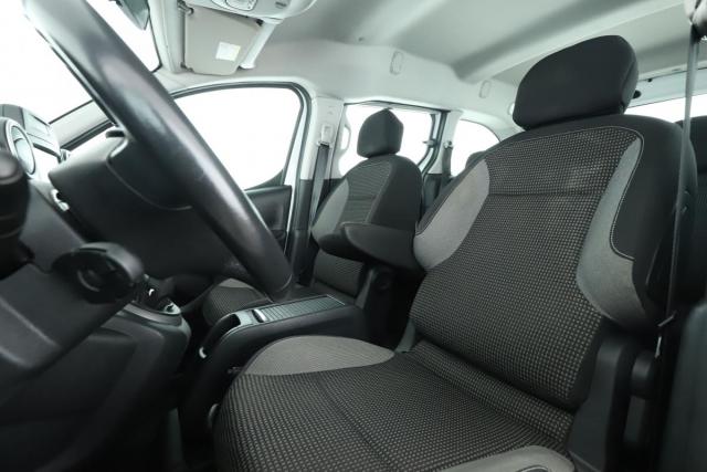 Peugeot Partner Tepee image 8