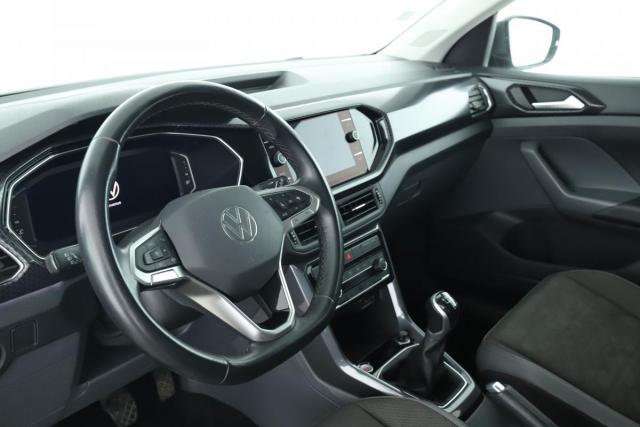 Volkswagen T-Cross image 6