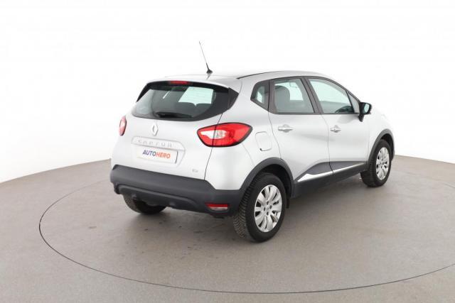 Renault Captur image 2