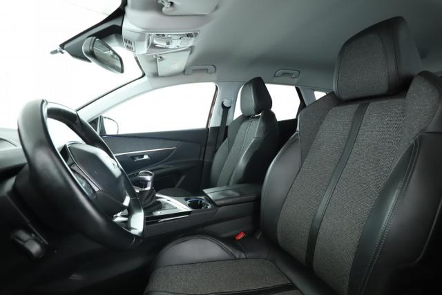 Peugeot 3008 image 4