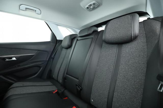 Peugeot 3008 image 1