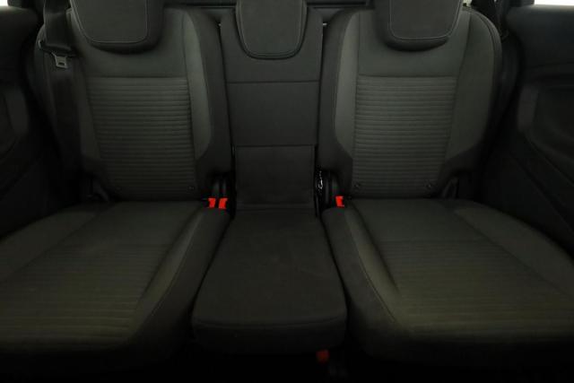 Ford Grand C-Max image 2