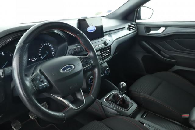 Ford Focus image 5