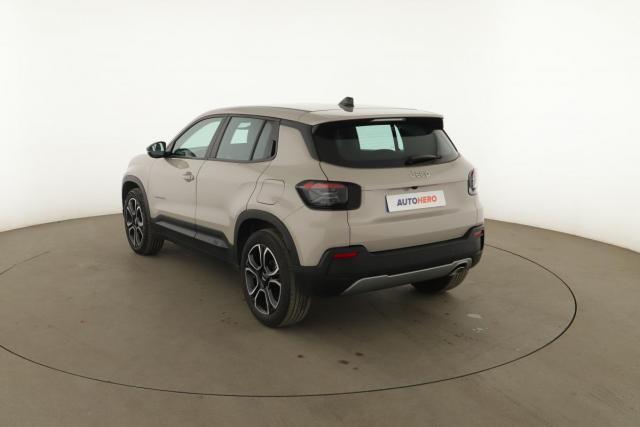 Jeep Avenger image 2