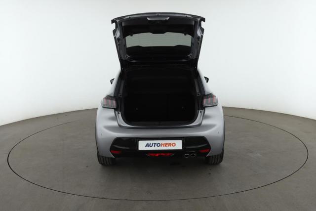Peugeot 208 image 2