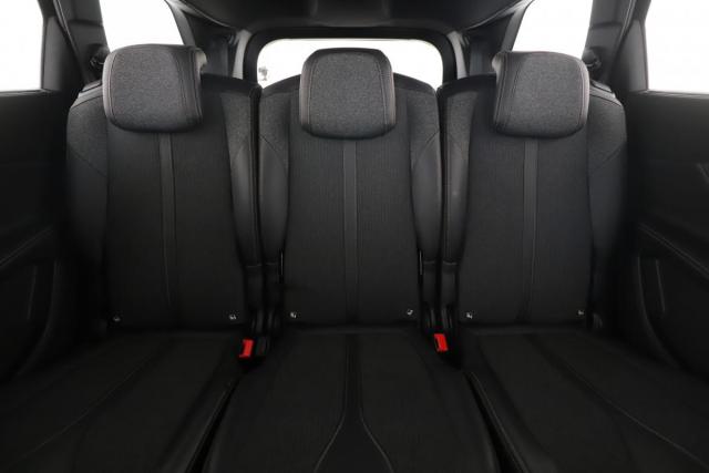 Peugeot 5008 image 9