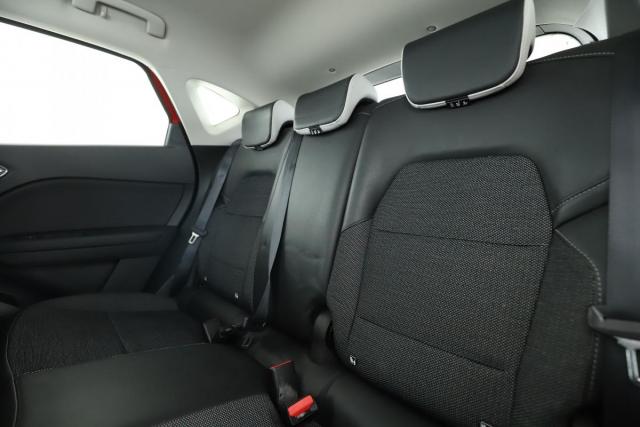 Renault Captur image 9