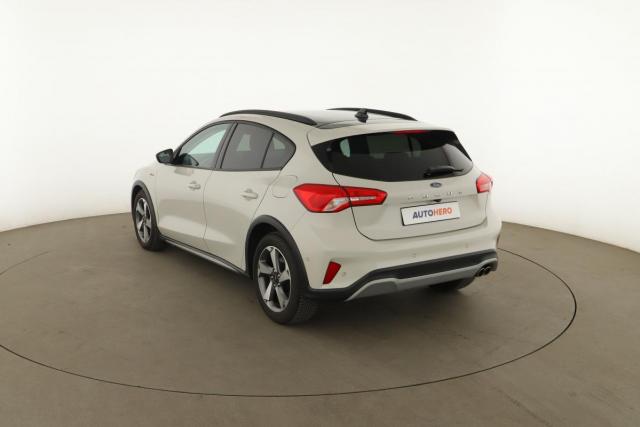 Ford Focus image 5
