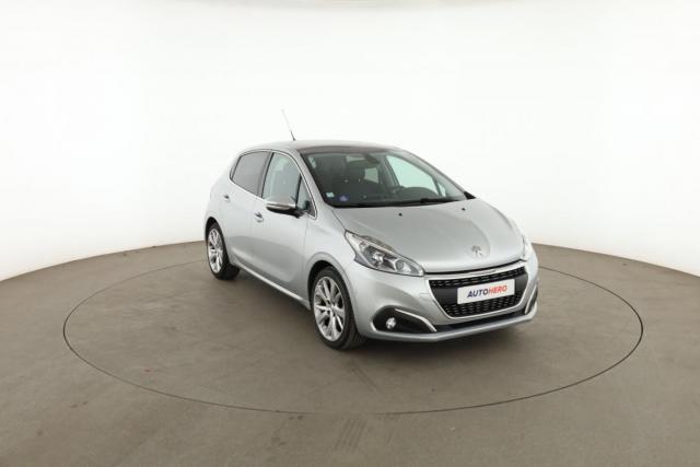 Peugeot 208 image 9