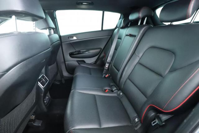 Kia Sportage image 5