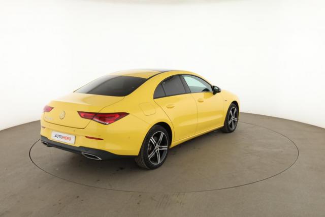 Mercedes Benz Cla image 9
