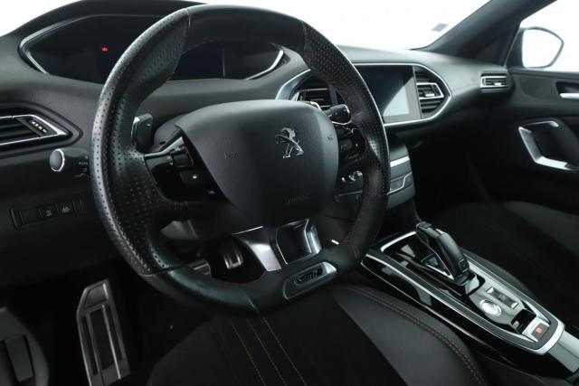 Peugeot 308 image 3