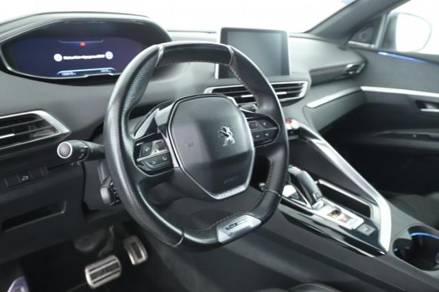 Peugeot 3008 image 3