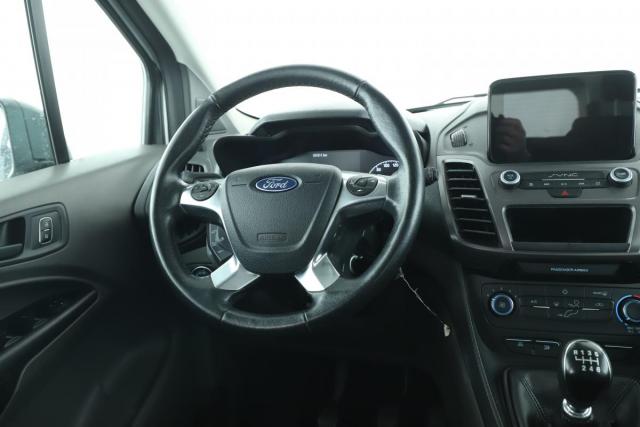 Ford Grand Tourneo Connect image 6