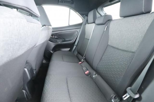 Toyota Yaris Cross image 9