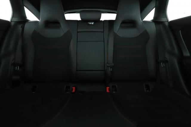 Mercedes Benz Cla Shooting Brake image 2