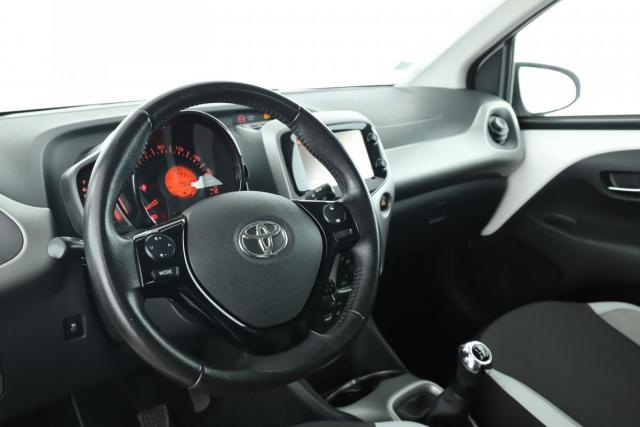 Toyota Aygo image 8