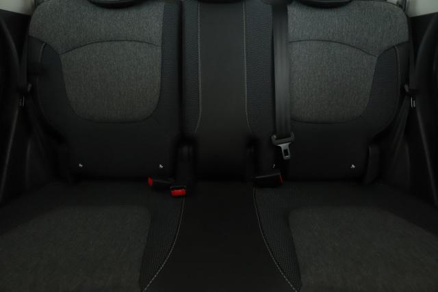 Renault Captur image 6