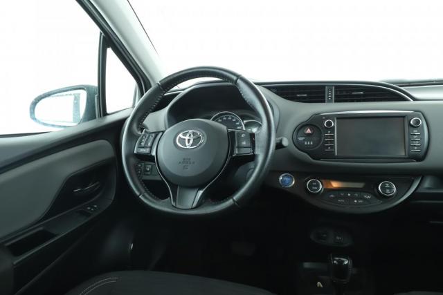 Toyota Yaris image 8