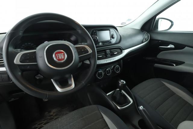 Fiat Tipo image 8