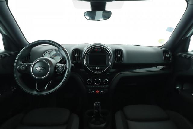 Mini Countryman image 6