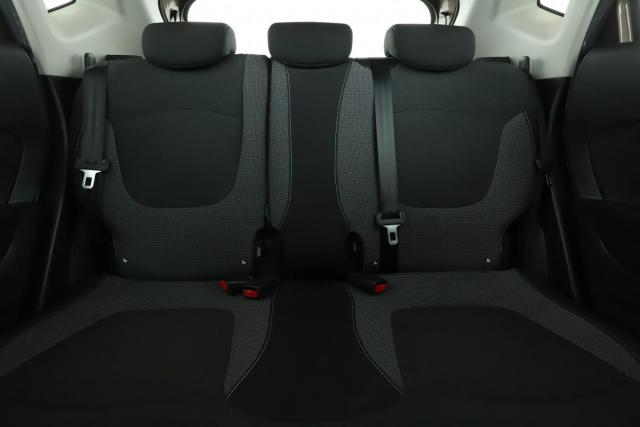 Renault Captur image 1