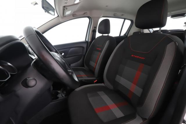 Dacia Sandero Ii image 2