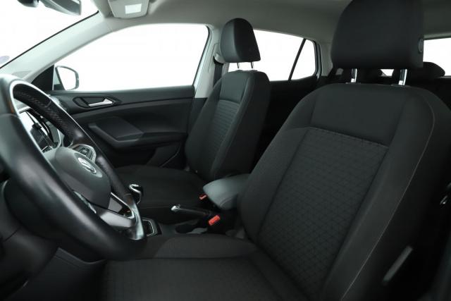 Volkswagen T-Cross image 5