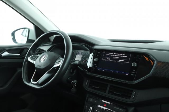 Volkswagen T-Cross image 8