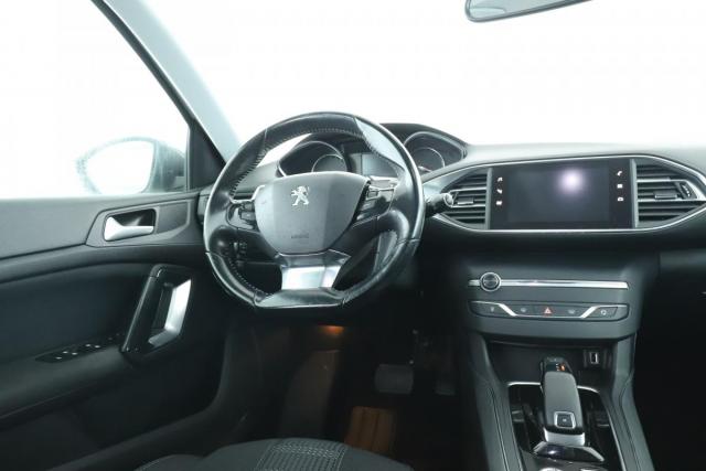 Peugeot 308 image 7