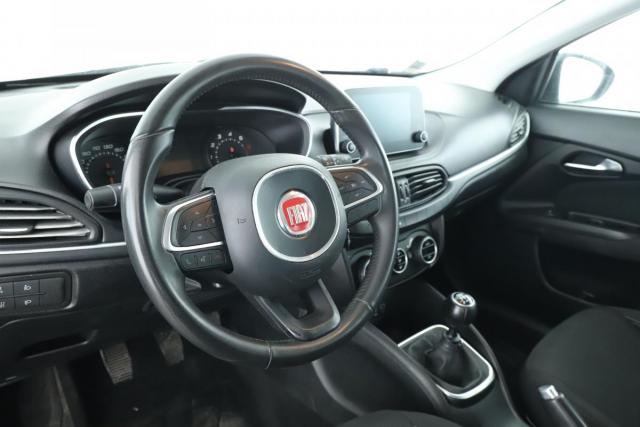Fiat Tipo image 9