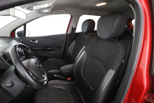 Renault Captur image 1