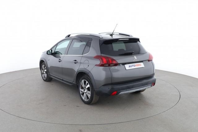Peugeot 2008 image 2