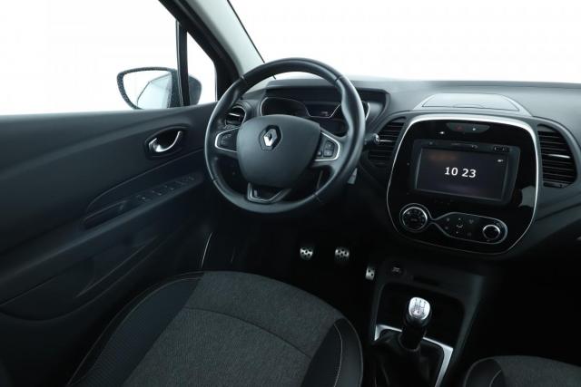 Renault Captur image 1