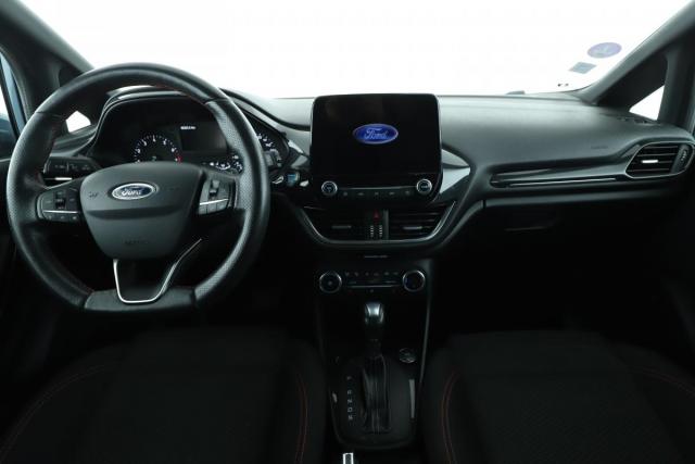 Ford Fiesta image 7