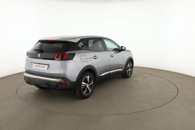 Peugeot 3008 image 2